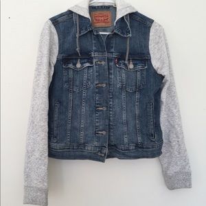 Levi’s jean jacket